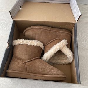 SOLD / BearPaw Heidi II Suede Winter Boots